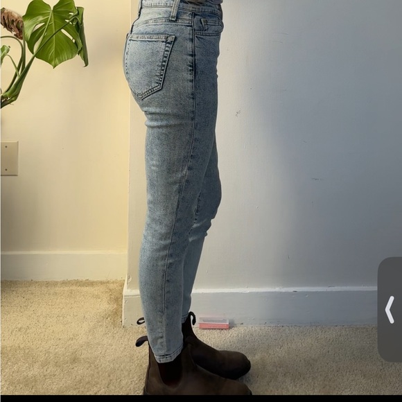 Joe’s Acid Wash. SIZE 25. - Picture 3 of 7